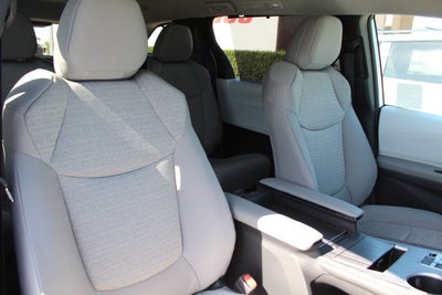 2026 Toyota Sienna LE 8 Passenger