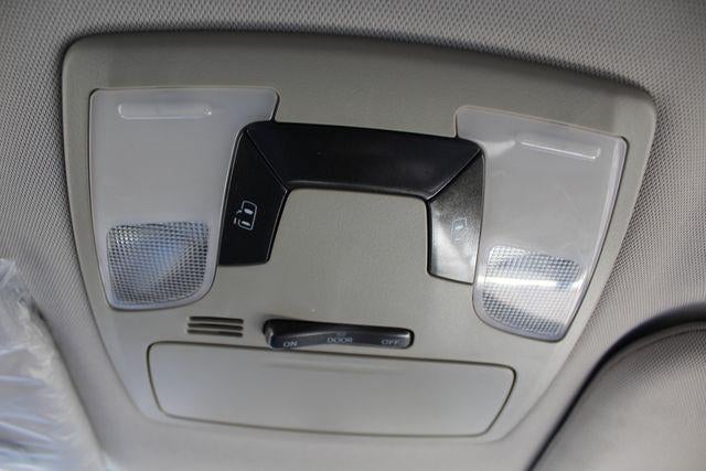 2017 Toyota Sienna LE 8 Passenger