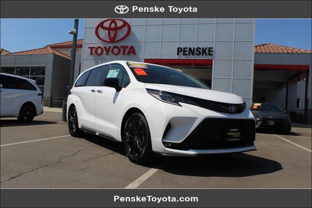 2026 Toyota Sienna XSE 7 Passenger