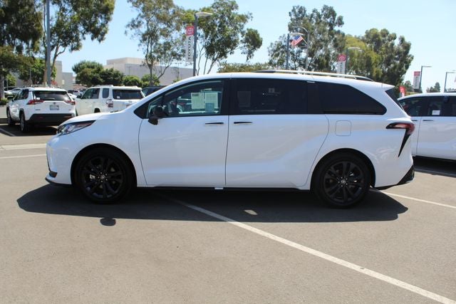 2026 Toyota Sienna XSE 7 Passenger