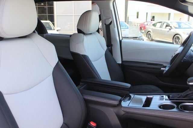 2026 Toyota Sienna XSE 7 Passenger