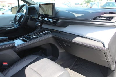 2026 Toyota Sienna XSE 7 Passenger