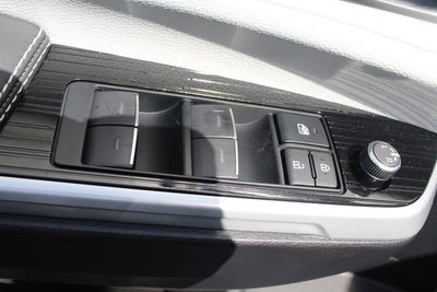 2026 Toyota Sienna XSE 7 Passenger