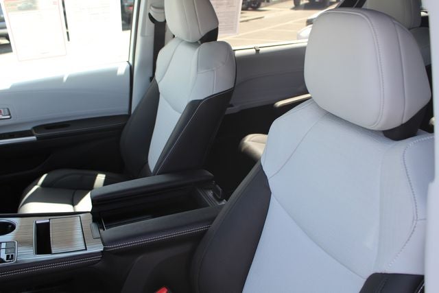 2026 Toyota Sienna XSE 7 Passenger