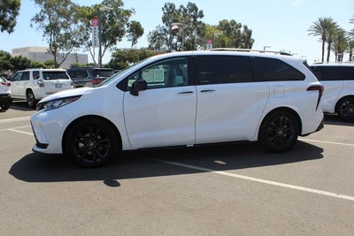 2026 Toyota Sienna XSE 7 Passenger