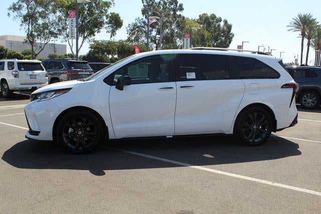 2026 Toyota Sienna XSE 7 Passenger