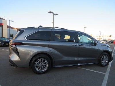 2026 Toyota Sienna XLE