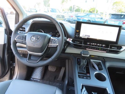 2026 Toyota Sienna XLE