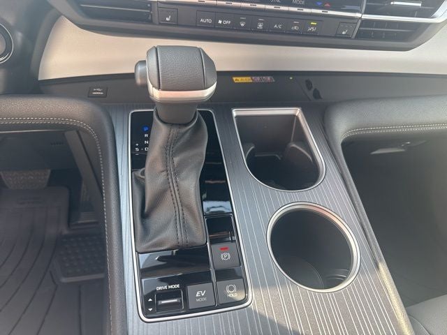 2026 Toyota SIENNA XLE XLE 8 Passenger