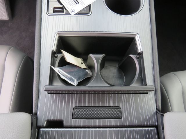 2026 Toyota SIENNA XLE XLE 8 Passenger