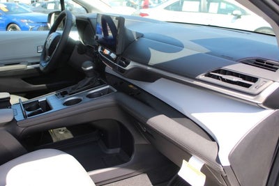 2026 Toyota Sienna XLE 8 Passenger