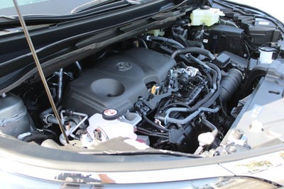 2026 Toyota Sienna XLE 8 Passenger