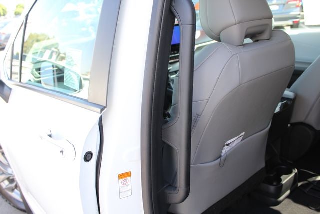 2026 Toyota Sienna XLE 8 Passenger