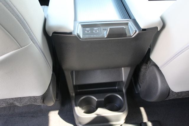 2026 Toyota Sienna XLE 8 Passenger