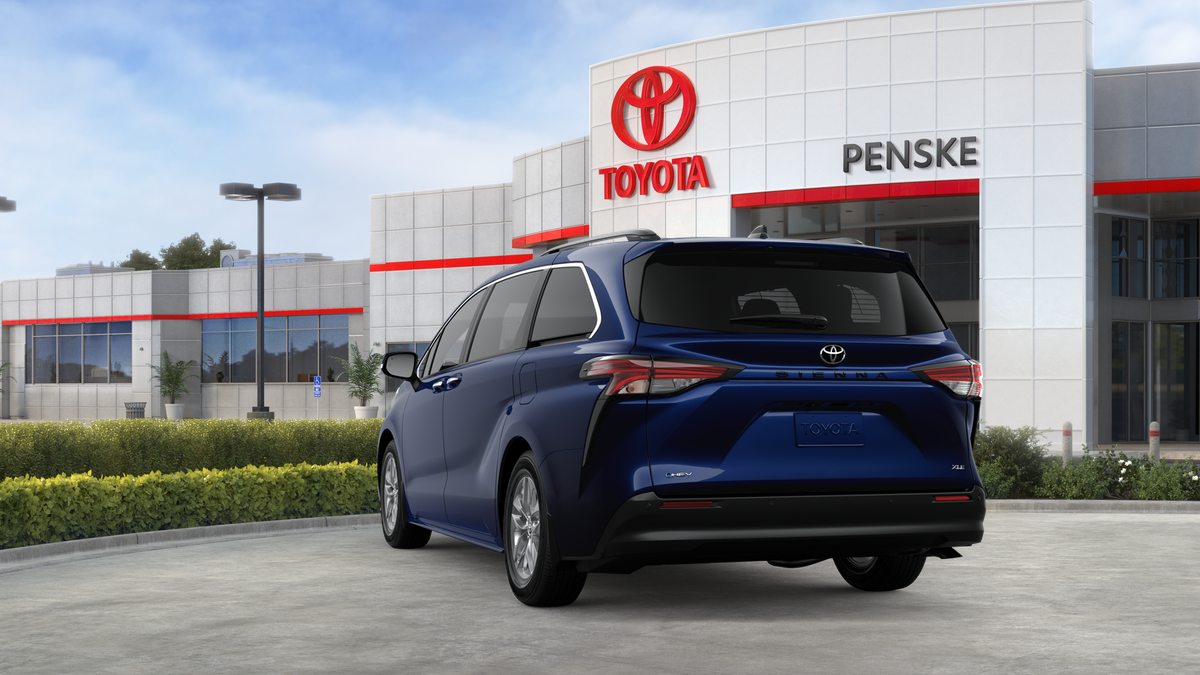 2026 Toyota Sienna XLE