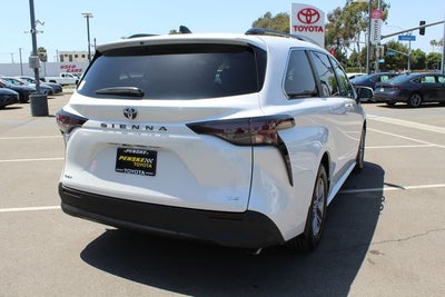 2026 Toyota Sienna XLE 7 Passenger