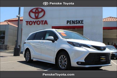 2026 Toyota Sienna XLE 7 Passenger