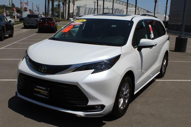 2026 Toyota Sienna XLE 7 Passenger