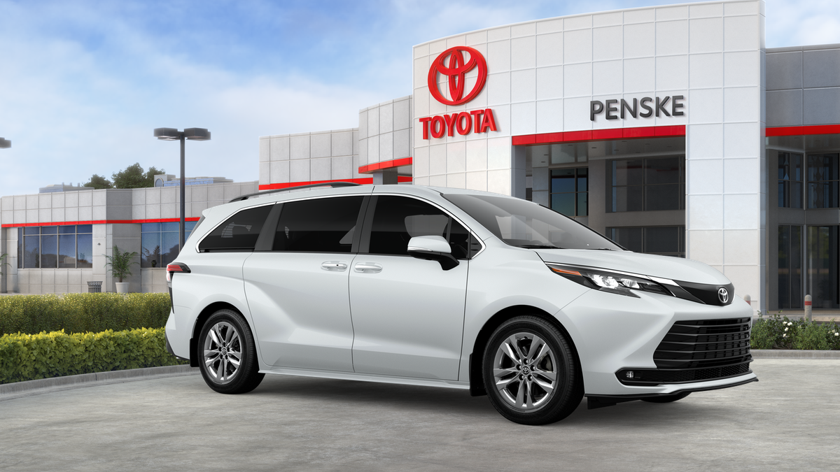 2026 Toyota Sienna XLE