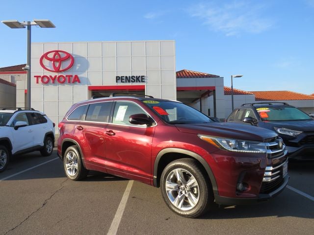2018 Toyota Highlander Base