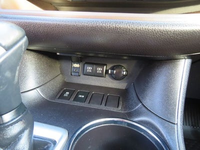 2018 Toyota Highlander Base