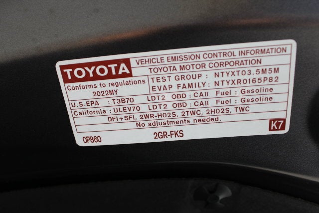 2022 Toyota Highlander LE