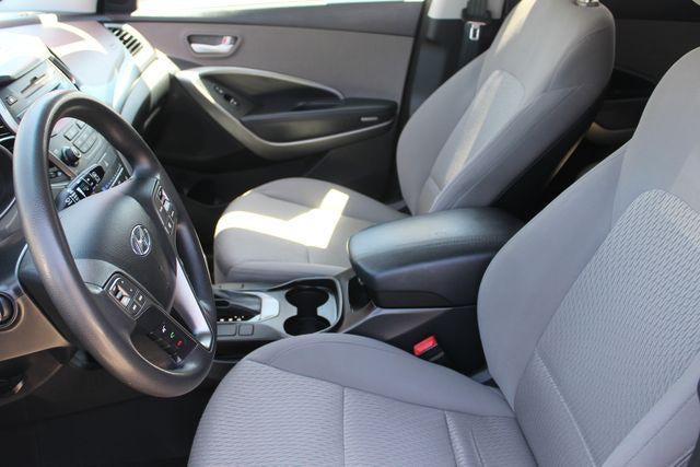 2016 Hyundai Santa Fe Sport 2.4 Base