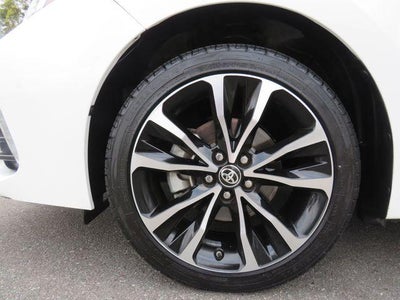 2018 Toyota COROLLA SE