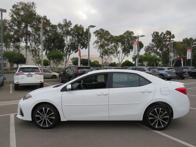 2018 Toyota COROLLA SE