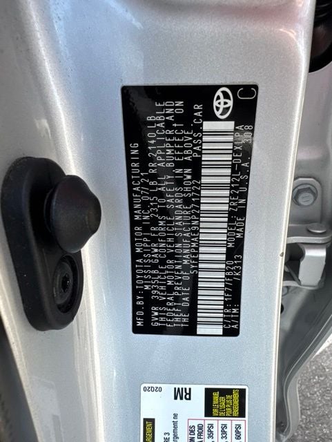 2022 Toyota COROLLA LE