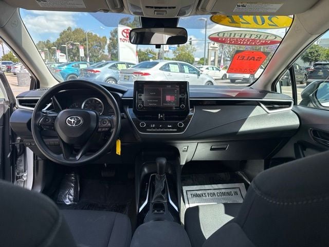 2022 Toyota COROLLA LE