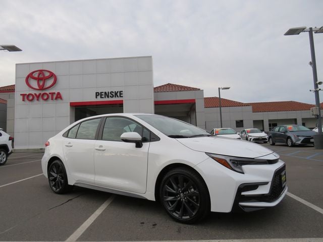 2026 Toyota COROLLA SE