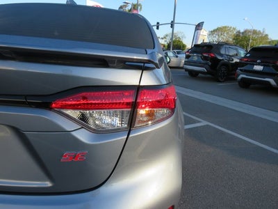 2025 Toyota COROLLA SE