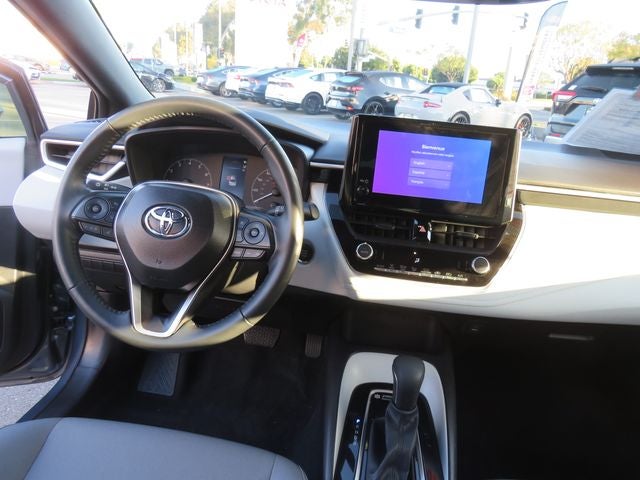 2025 Toyota COROLLA SE