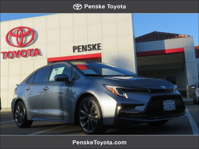 2025 Toyota COROLLA SE