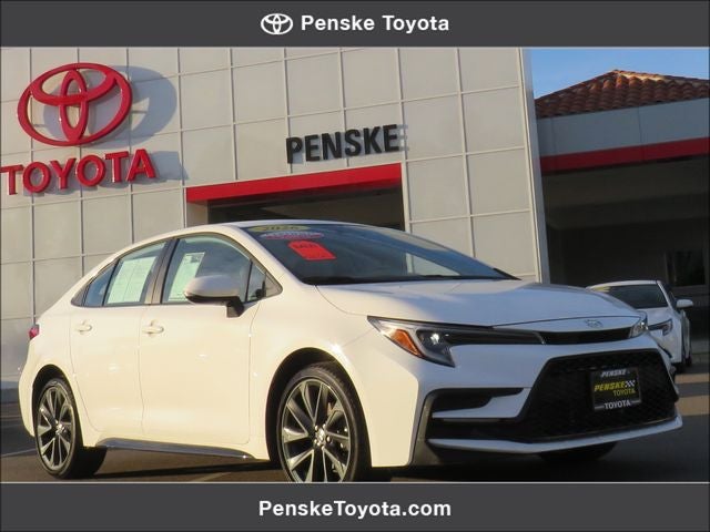 2026 Toyota COROLLA SE