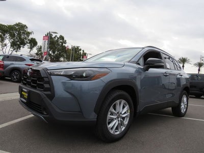 2026 Toyota Corolla Cross LE