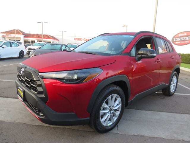 2026 Toyota Corolla Cross LE