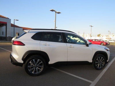 2023 Toyota Corolla Cross XLE