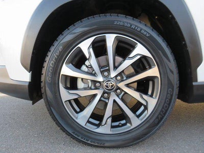 2023 Toyota Corolla Cross XLE