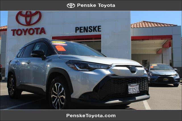 2025 Toyota Corolla Cross Hybrid Hybrid SE