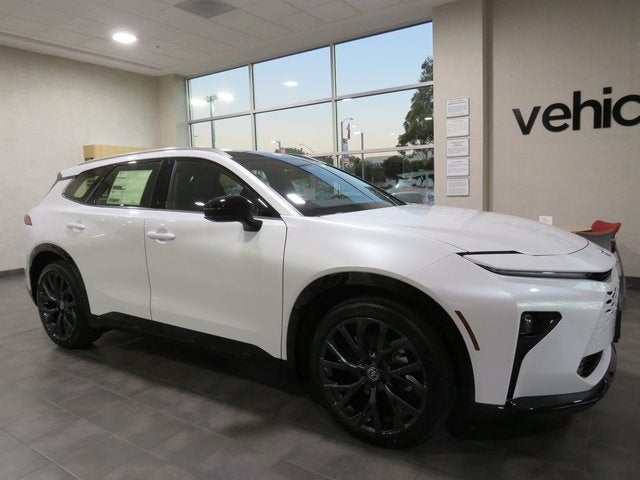 2025 Toyota Toyota Crown Signia Limited