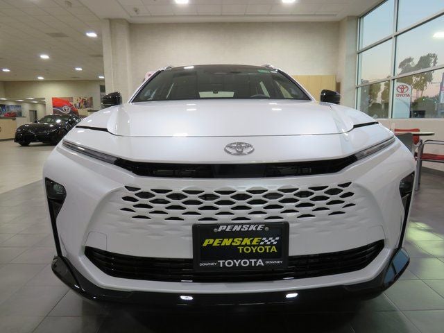 2025 Toyota Toyota Crown Signia Limited