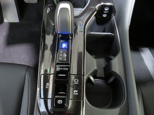 2025 Toyota Toyota Crown Signia Limited