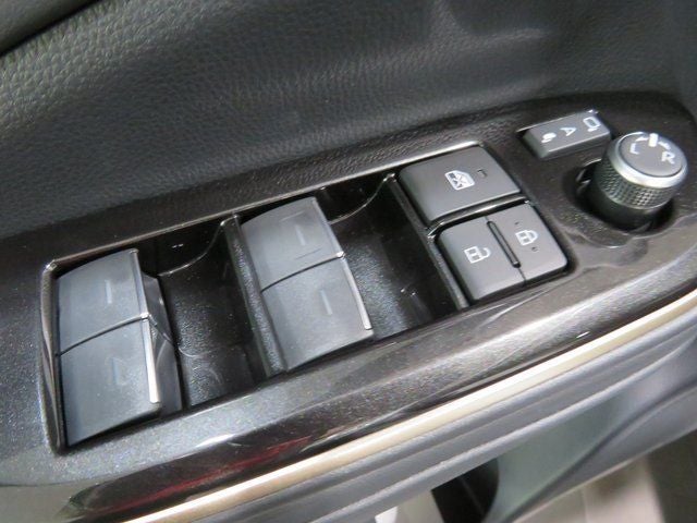 2025 Toyota Toyota Crown Signia Limited