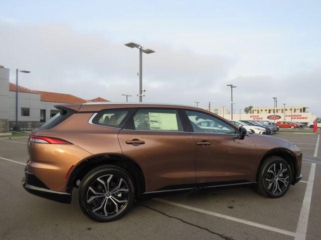 2026 Toyota Toyota Crown Signia XLE