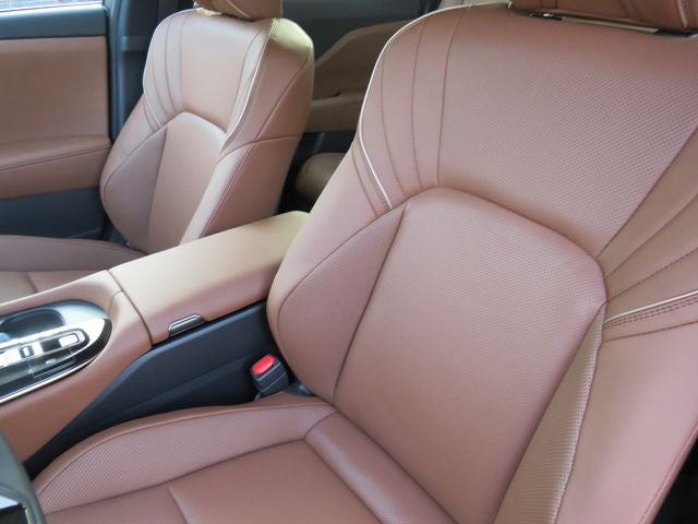 2026 Toyota Toyota Crown Signia XLE