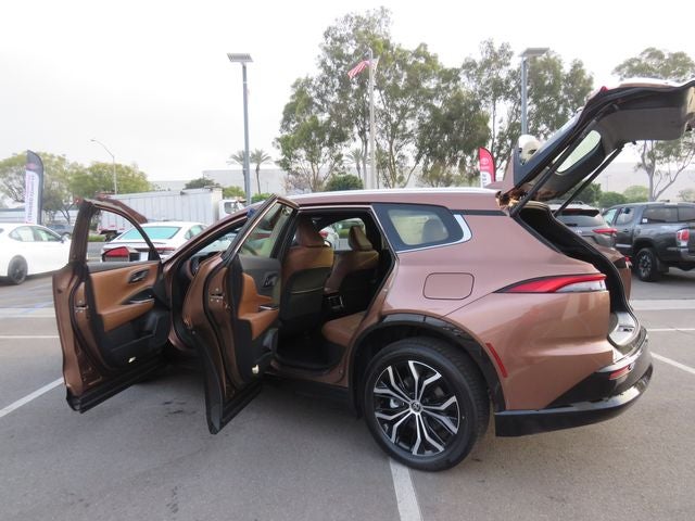 2026 Toyota Toyota Crown Signia XLE