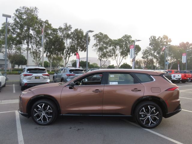 2026 Toyota Toyota Crown Signia XLE