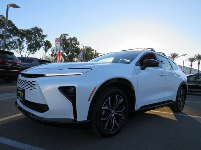 2026 Toyota Toyota Crown Signia XLE